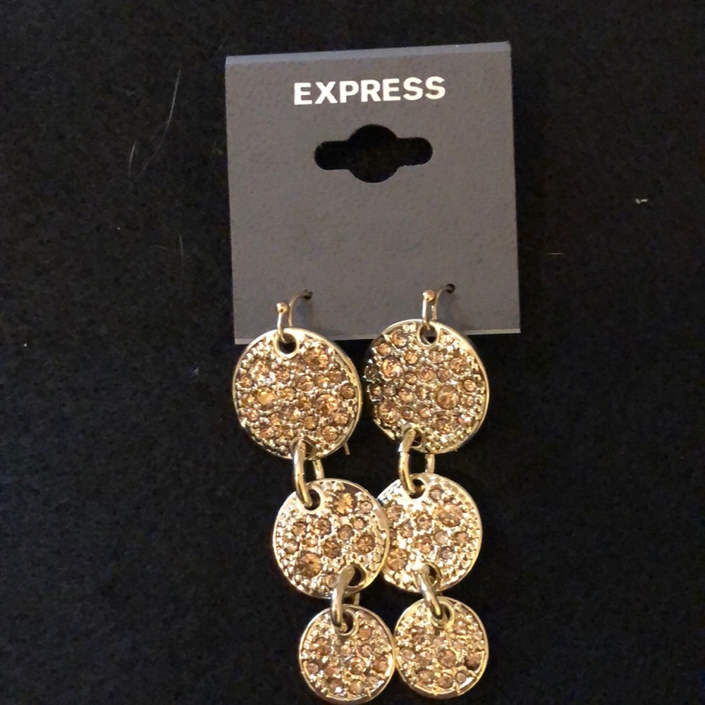 NWT Express Earrings - Picture 2 of 3
